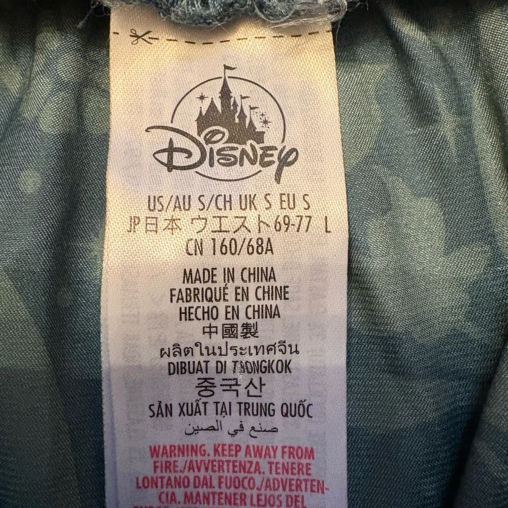 NWOT Disney Store Green Satin Fantasyland Castle Cropped Pajama Pants Women’s Sm - Picture 4 of 7